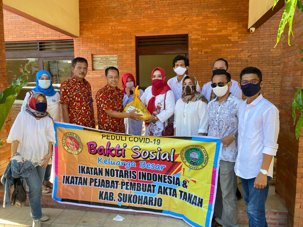 Semangat Berbagi Dalam Baksos Peduli Pandemi Covid – 19 Dan Halal Bihalal INI & IPPAT Pengda Kabupaten Sukoharjo