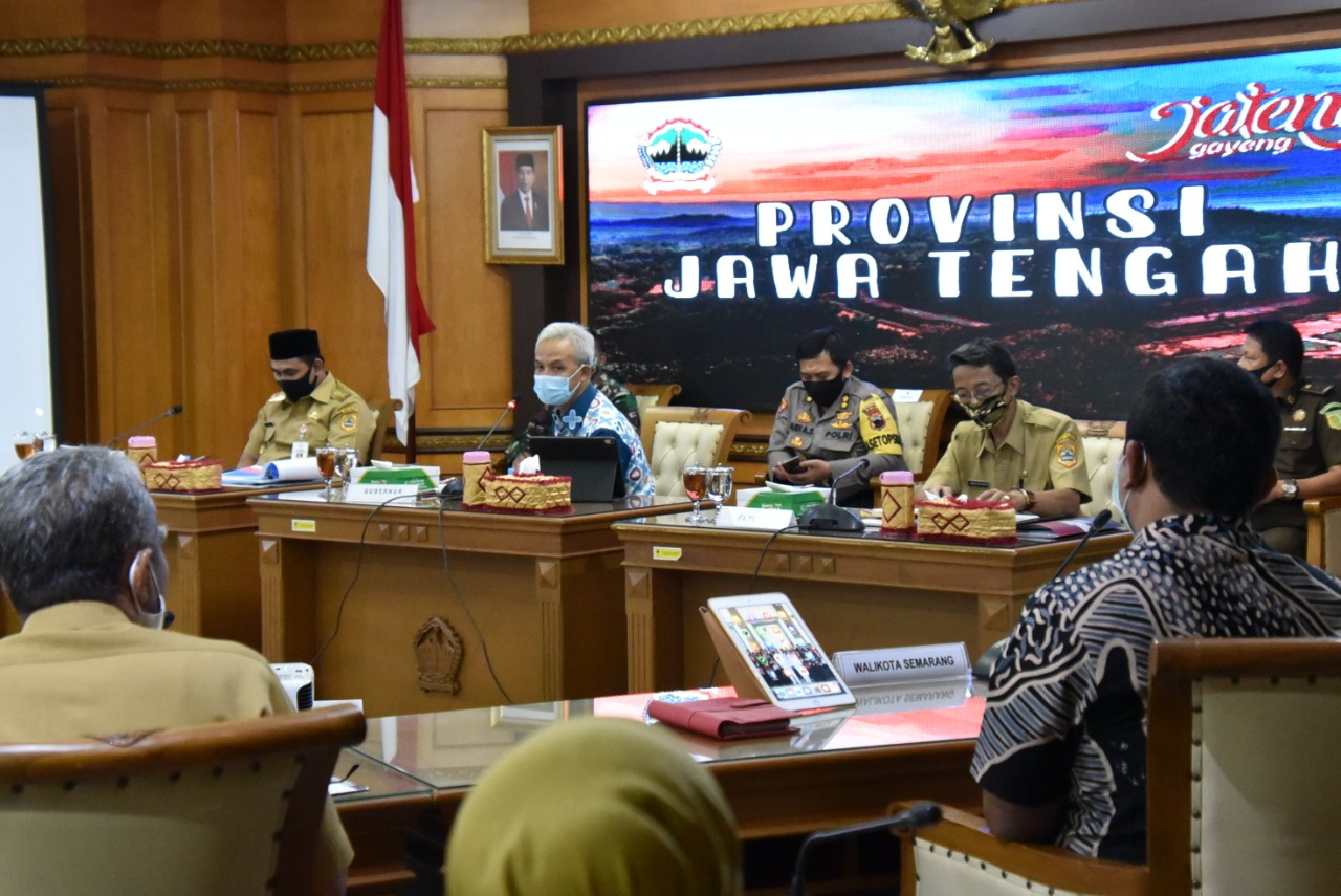 Untuk Percepatan Penanganan Covid di Jateng, Ganjar Bentuk  6 Satkorwil