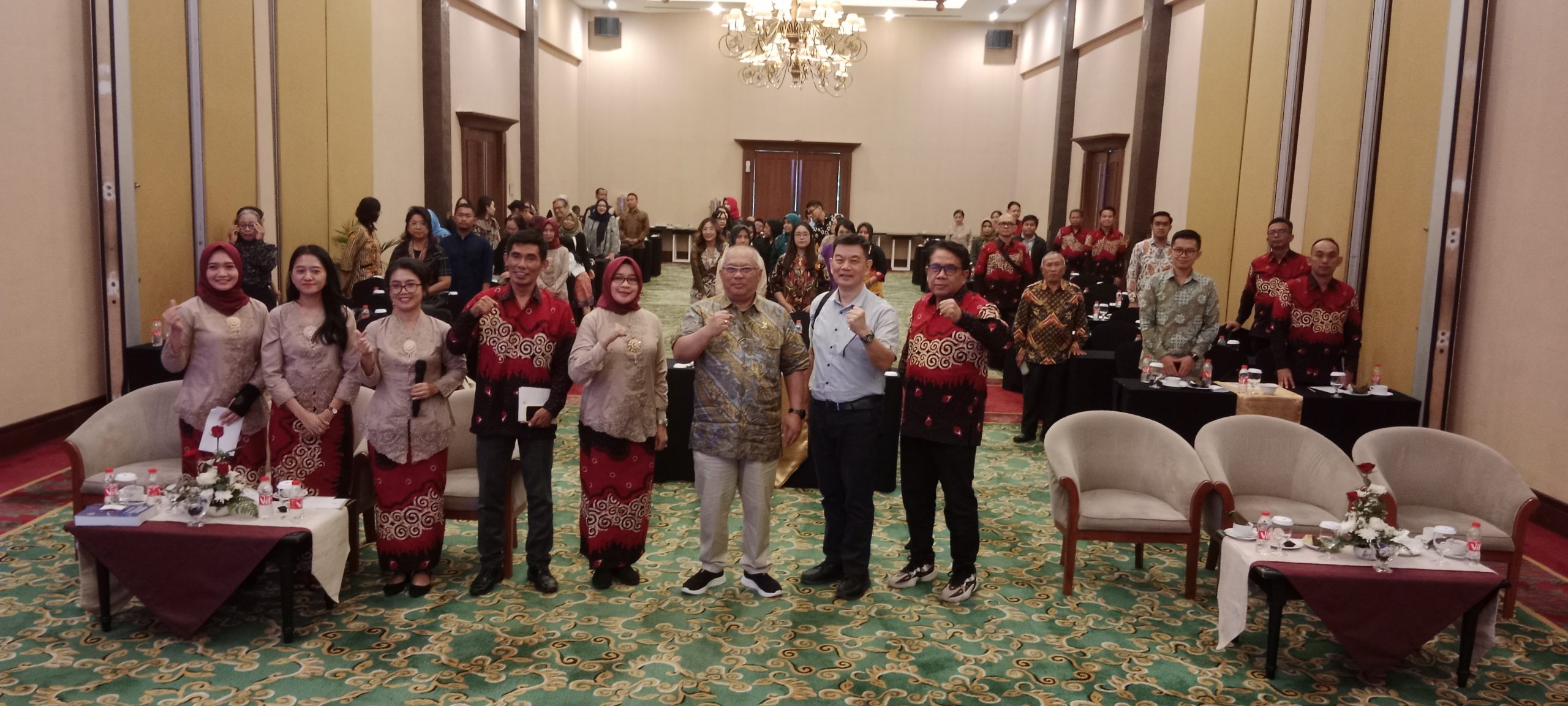 Dr. Habib Adjie, SH, M. Hum : ‘Perlindungan Hukum Terhadap Notaris Dalam Menjalankan Tugas, Kewenangan & Tanggungjawab Jabatannya’